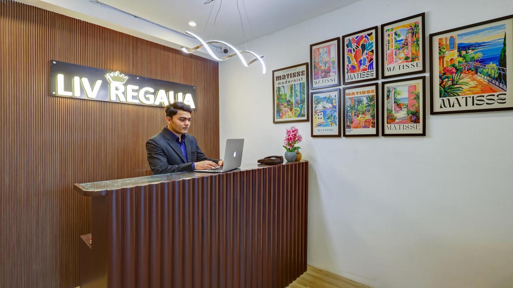 1Bhk Suites Opp Marriott - Huda City Centre Gurgaon Exterior foto